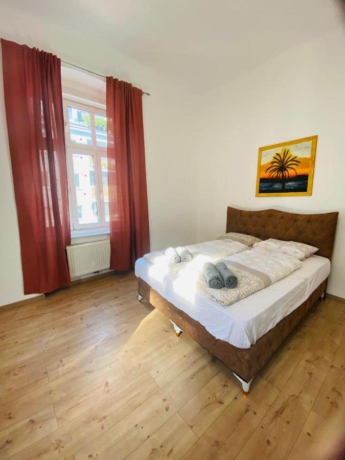 Deluxe Quad Room Dw Vienne Extérieur photo