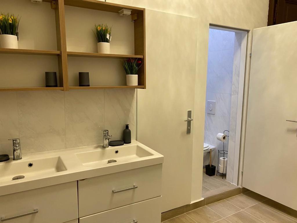 Deluxe Quad Room Dw Vienne Extérieur photo