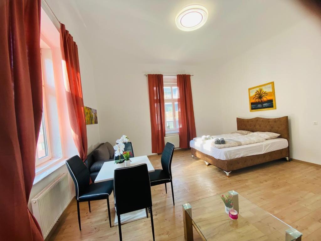 Deluxe Quad Room Dw Vienne Extérieur photo