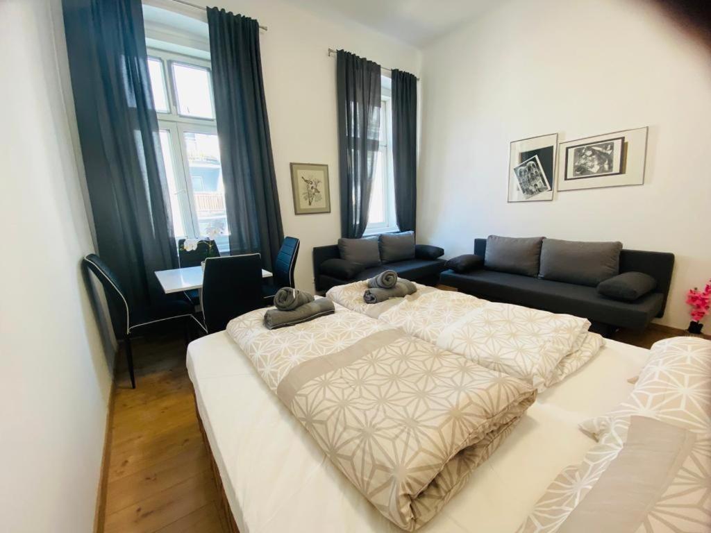 Deluxe Quad Room Dw Vienne Extérieur photo