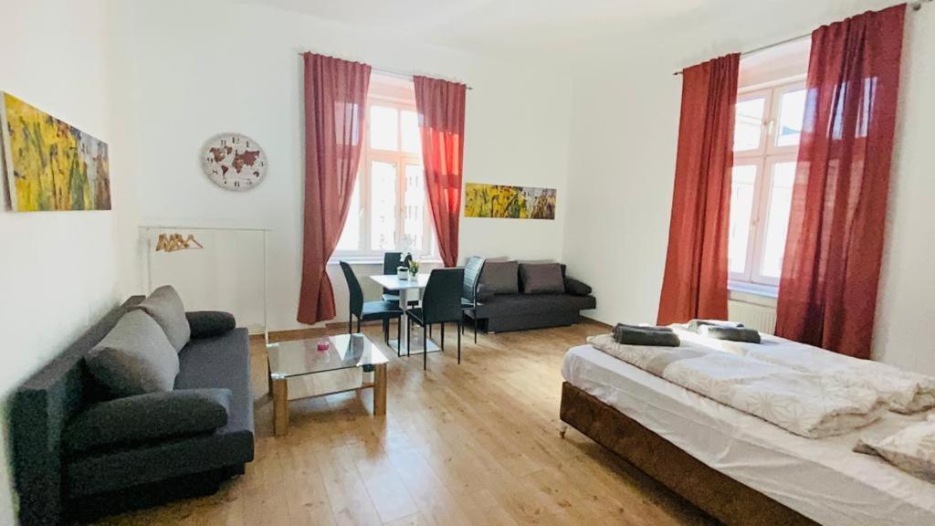 Deluxe Quad Room Dw Vienne Extérieur photo
